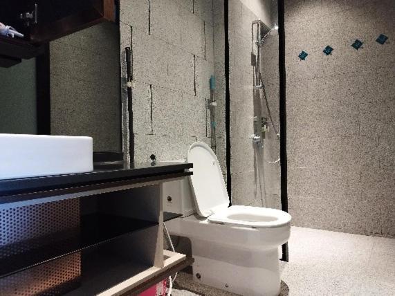 Klcc Musicalsty5Pax At Scarletzsuites Kuala Lumpur Exterior photo
